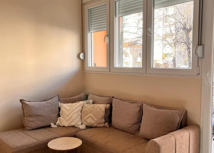 Apartment City